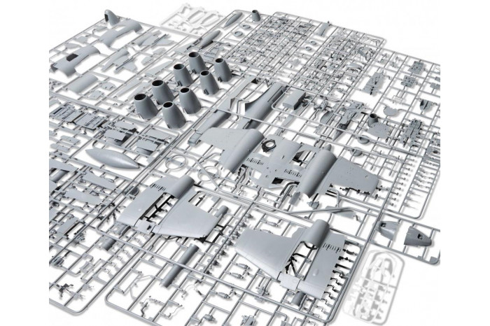 Plastic ModelKit letadlo 03779 - Gloster Meteor F.8/FR.9 (First Edition) (1:32)