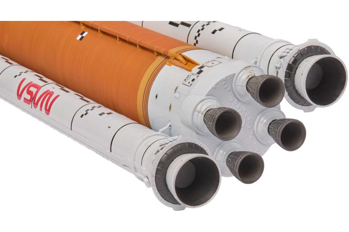Plastic ModelKit vesmír 03760 - NASA Artemis Space Launch System (SLS) (1:144)