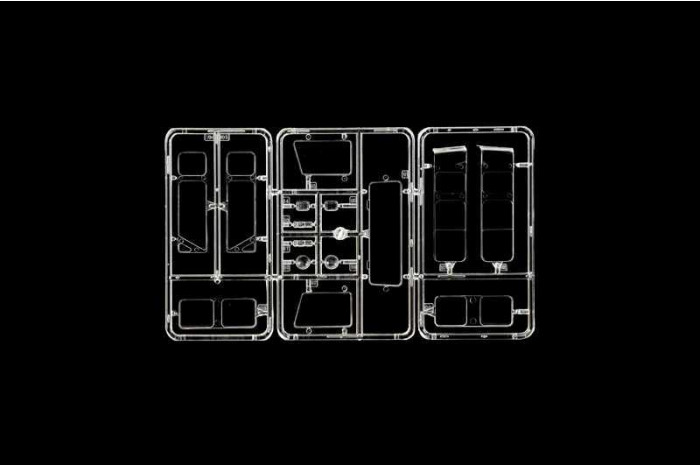 Model Kit auto 3681 - Toyota Safari (1:24)