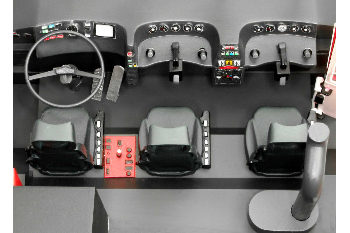 Plastic ModelKit auto 07747 - GFLF Simba 8x8 (1:24)