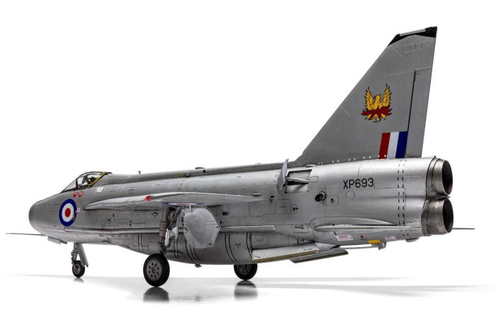 Classic Kit letadlo A09178A - English Electric Lightning F.6 (1:48)