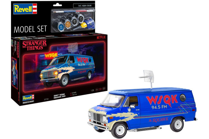 ModelSet STRANGER THINGS auto 67732 - GMC® WSQK Squawk Van (1:25)