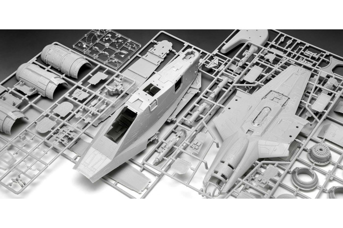 Plastic ModelKit SW 06747 - The Mandalorian: Razor Crest (1:72)