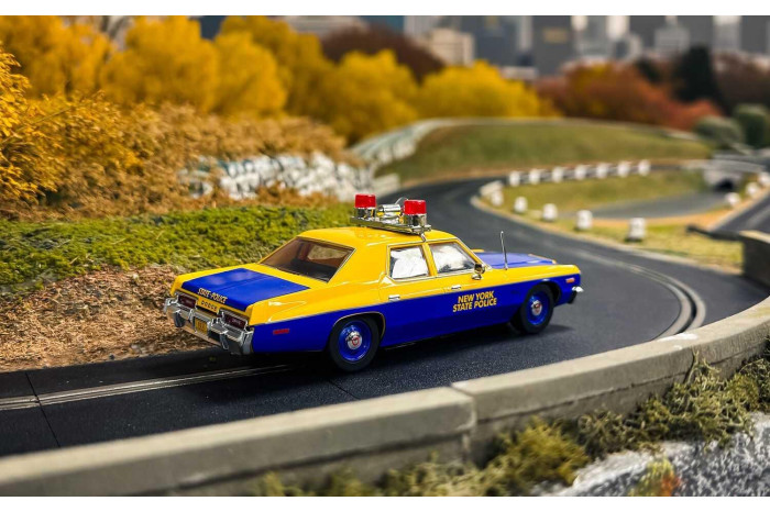 Autíčko Street SCALEXTRIC C4636 - Dodge Monaco NY State Police (1:32)
