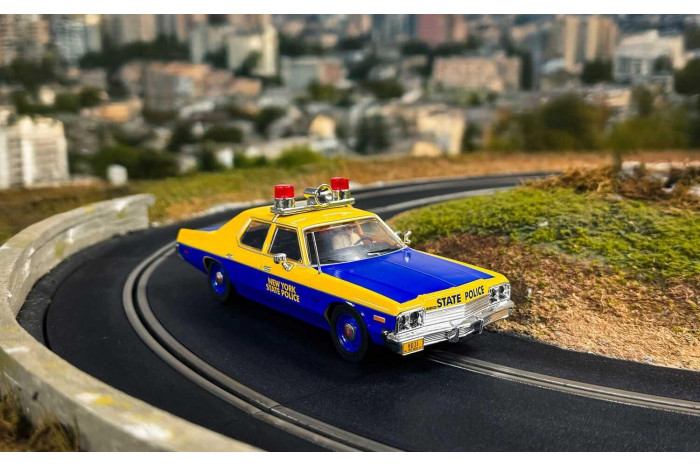 Autíčko Street SCALEXTRIC C4636 - Dodge Monaco NY State Police (1:32)