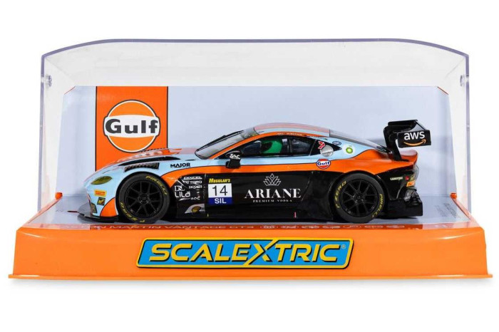 Autíčko Gulf SCALEXTRIC C4655 - Aston Martin GT3 Vantage - Bathurst 2025 (1:32)