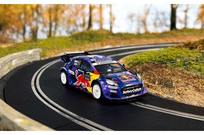 Autíčko Rally SCALEXTRIC C4654 - Ford Puma Rally1 Monte Carlo 2025 (1:32)