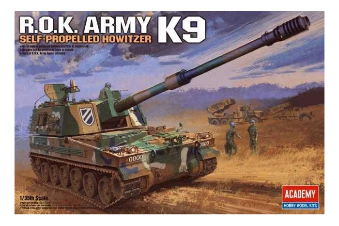 Model Kit military 13219 - R.O.K. ARMY K-9 SPG (1:35)
