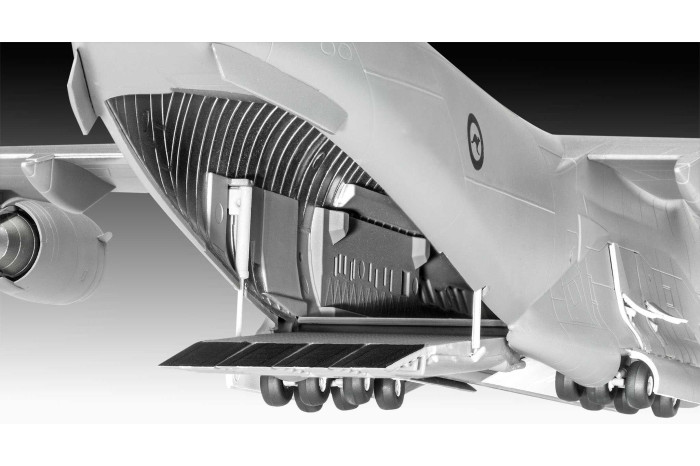 Plastic ModelKit letadlo 03747 - Boeing C-17A Globemaster III (1:144)