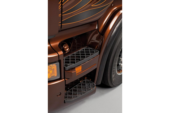 Model Kit truck 3897 - SCANIA R BLACK AMBER (1:24)