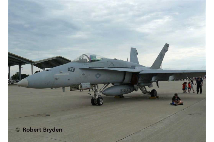Plastic ModelKit letadlo 04894 - F/A-18C Hornet (1:72)