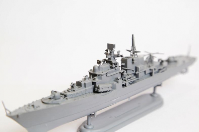 Model Kit loď 9054 - Russian Destroyer Sovremenny (1:700)