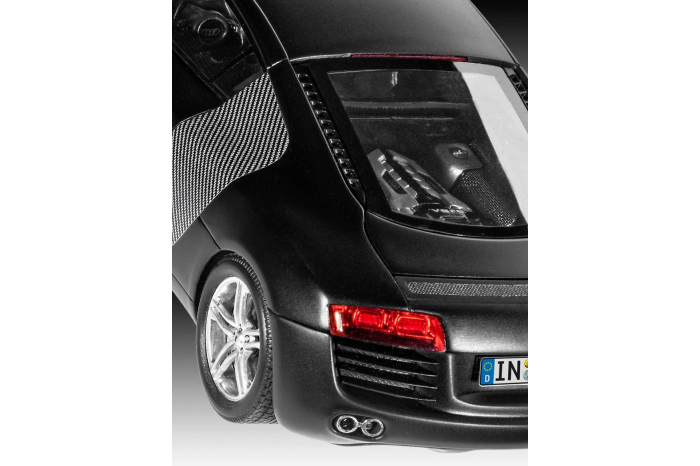 Plastic ModelKit auto 07057 - Audi R8 black (1:24)