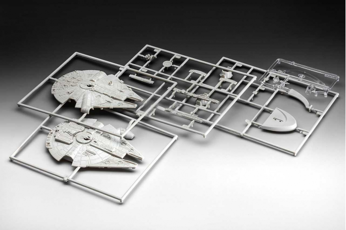 Plastic ModelKit SW 03600 - Millenium Falcon (1:241)