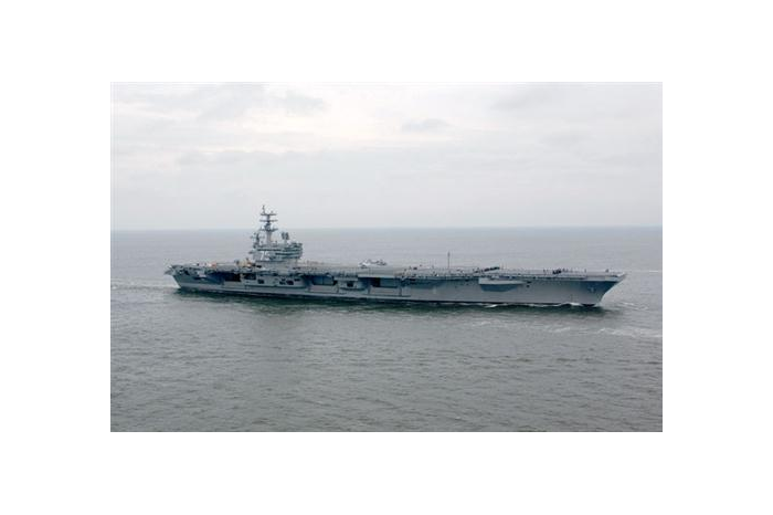 Model Kit loď 5533 - U.S.S. RONALD REAGAN CVN-76 (1:720)