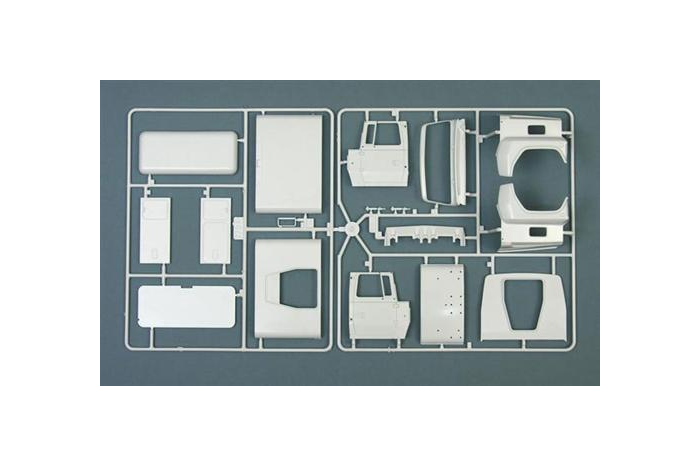Model Kit truck 3825 - US WRECKER TRUCK (1:24)