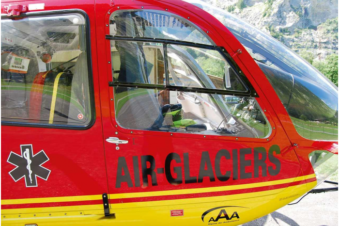 Plastic ModelKit vrtulník 04986 - EC 135 Air Glaciers (1:72)