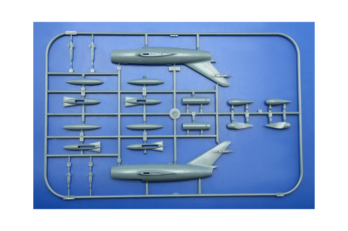 MiG-15 1:72 - 7057