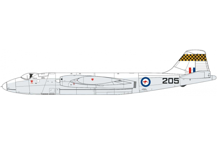 Classic Kit letadlo A10101A - English Electric Canberra B2/B20 (1:48)