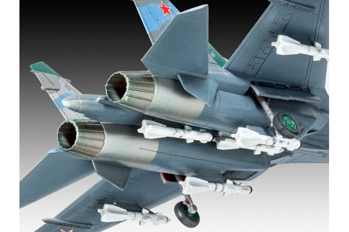 Plastic ModelKit letadlo 03948 - Su-27 Flanker (1:144)